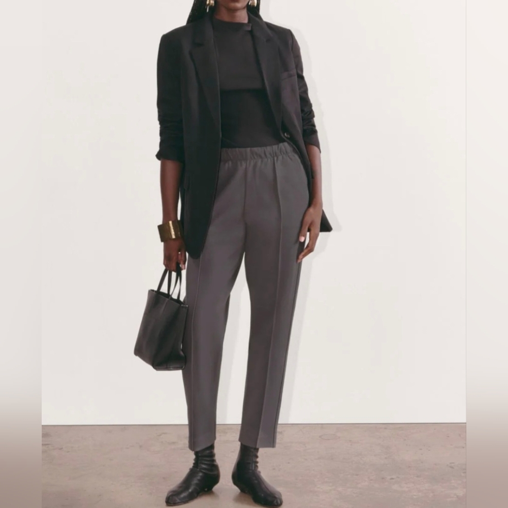 EVERLANE The Dream Pant | L | Charcoal | Elastic Waist, Knit | Preppy Travel